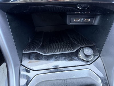 Volkswagen T-Roc 2.0 tdi Life 150cv dsg (8)