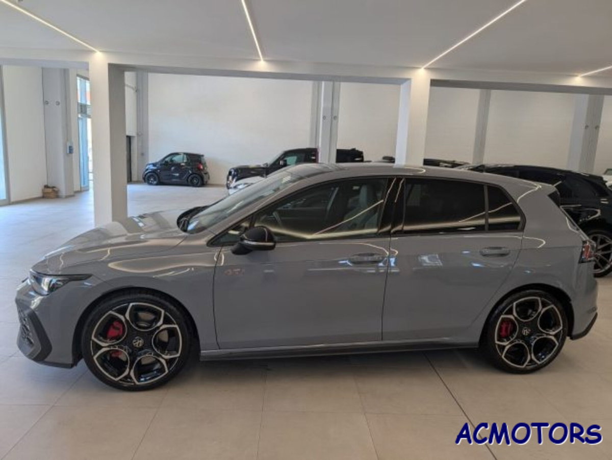Volkswagen Golf 2.0 tsi GTI 265cv dsg (2)