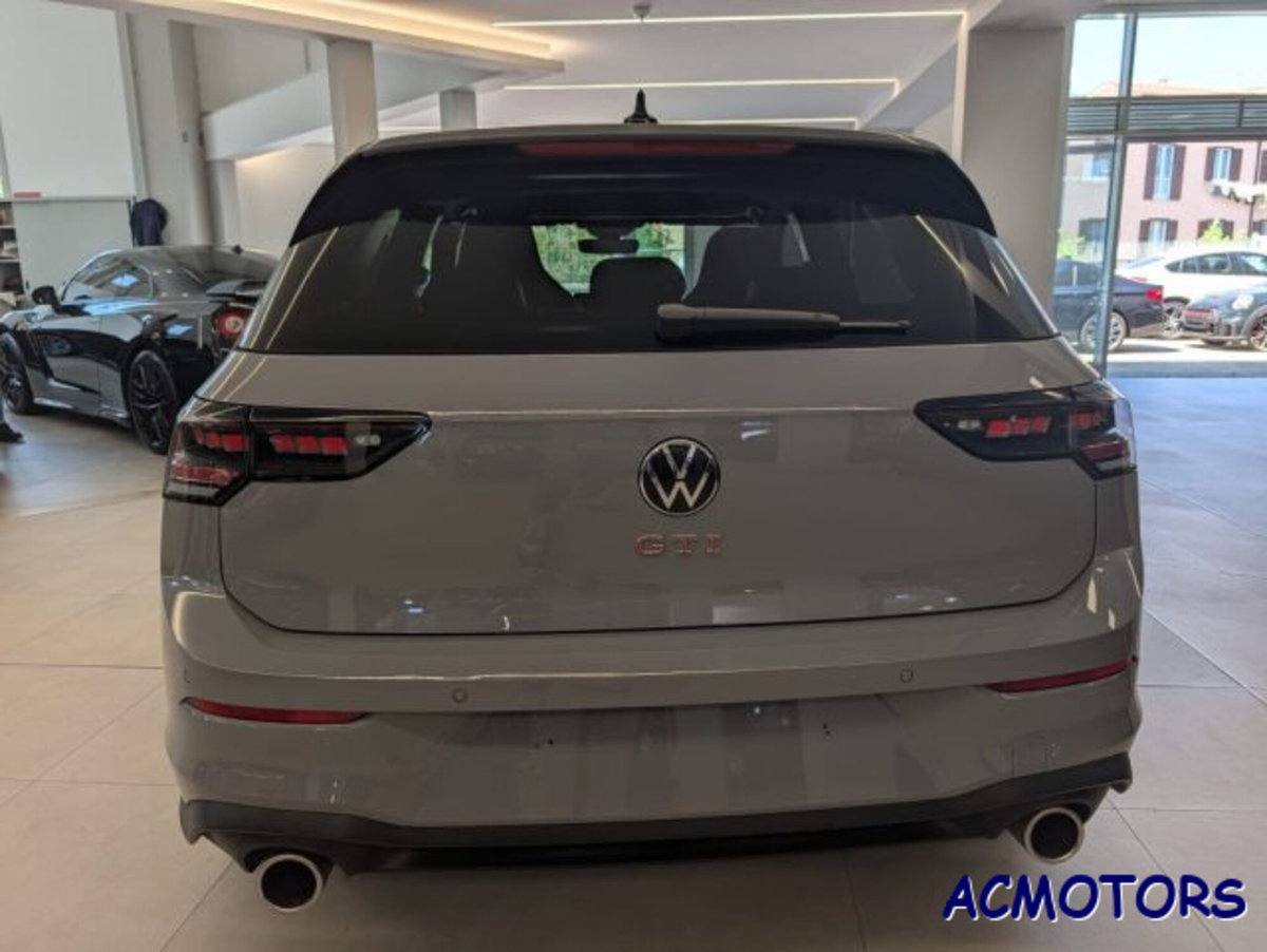 Volkswagen Golf 2.0 tsi GTI 265cv dsg (4)