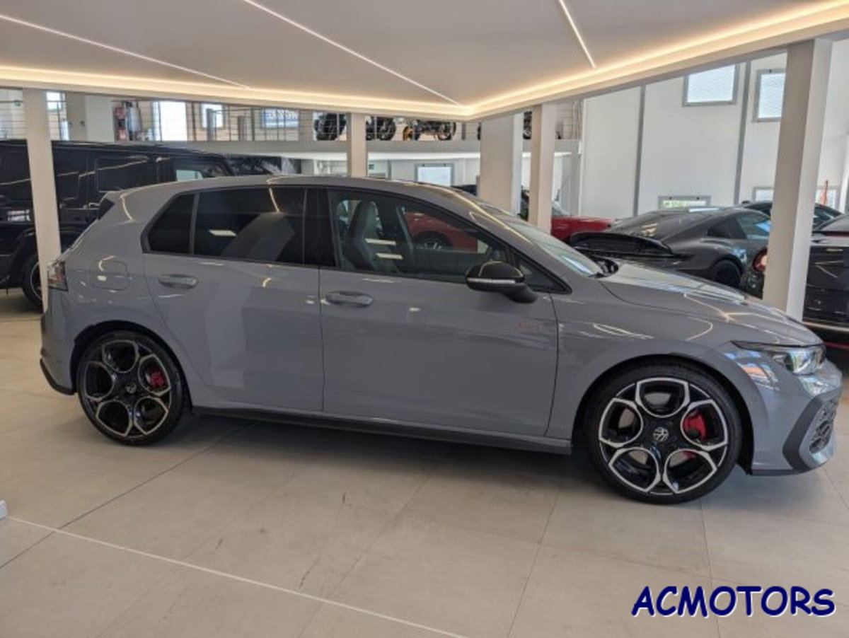 Volkswagen Golf 2.0 tsi GTI 265cv dsg (6)