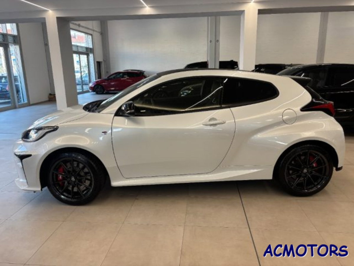 Toyota GR Yaris 1.6 Turbo 3 porte GR Yaris Circuit (2)