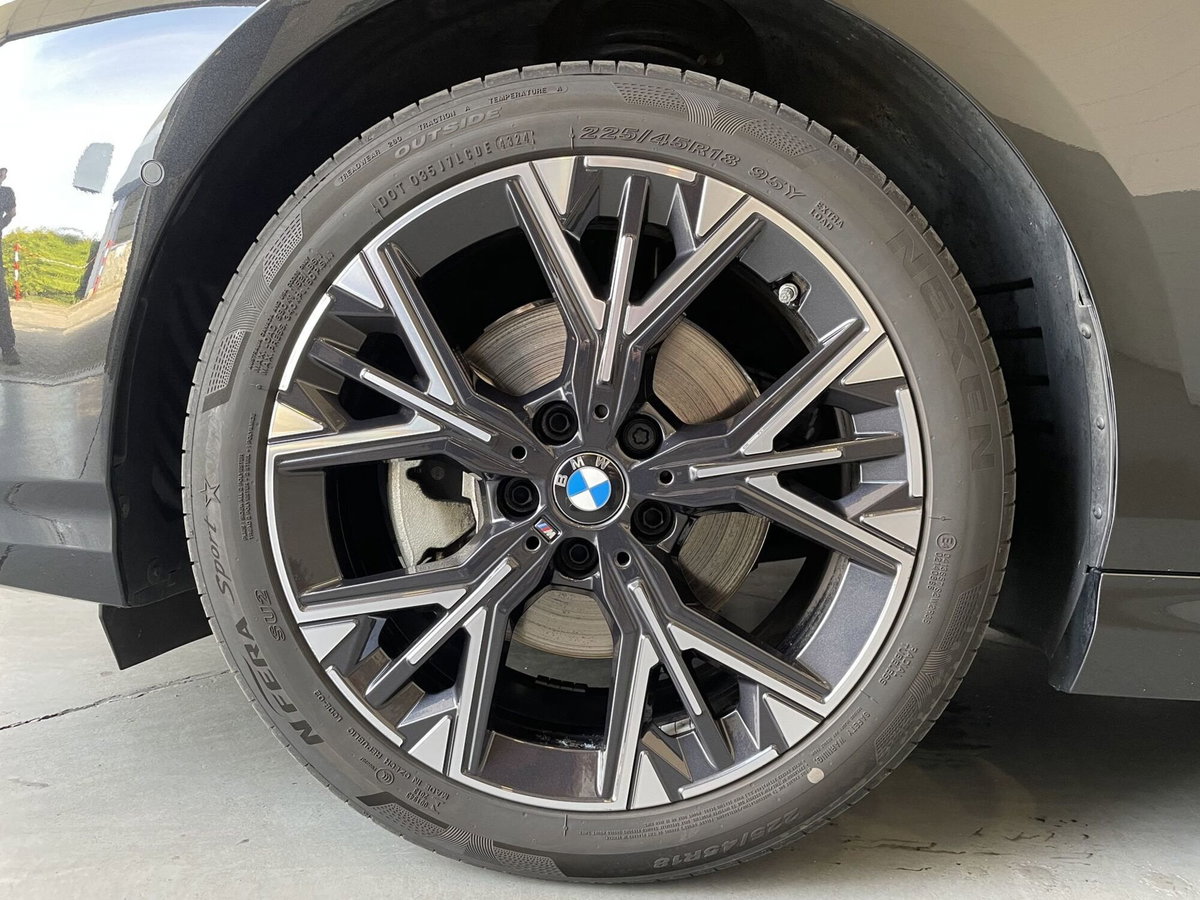 BMW Serie 1 5p. 118i 5p. Msport (9)