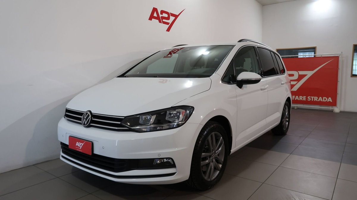 Volkswagen Touran 1.5 tsi Business 150cv dsg (17)