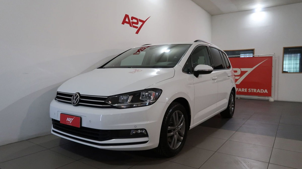 Volkswagen Touran 1.5 tsi Business 150cv dsg (18)