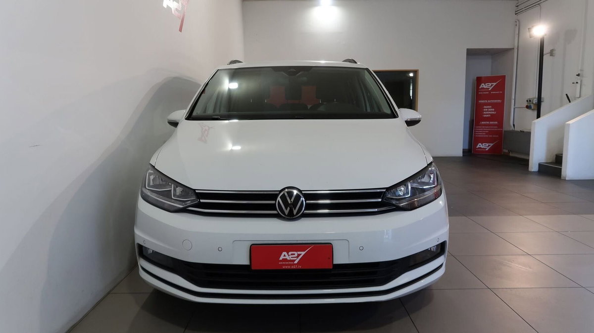 Volkswagen Touran 1.5 tsi Business 150cv dsg (9)