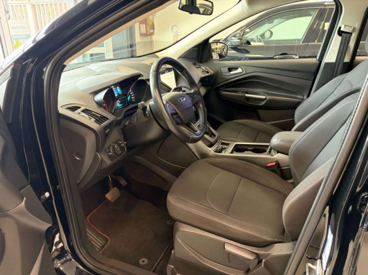 Ford Kuga 2.0 TDCI 120 CV S&S 2WD Business N1 (7)