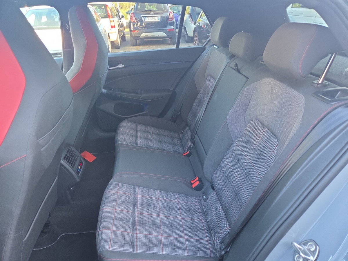 Volkswagen Golf GTI Clubsport 2.0 TSI DSG 5p. BlueMotion Technology (10)