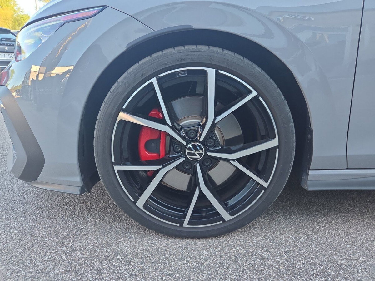 Volkswagen Golf GTI Clubsport 2.0 TSI DSG 5p. BlueMotion Technology (7)