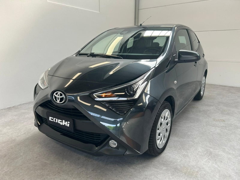 Toyota Aygo 1.0 VVT-i 72 CV 5 porte x-play MMT