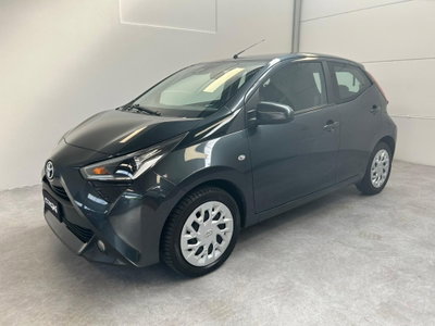 Toyota Aygo 1.0 VVT-i 72 CV 5 porte x-play MMT (2)