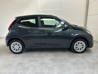 Toyota Aygo 1.0 VVT-i 72 CV 5 porte x-play MMT (6)