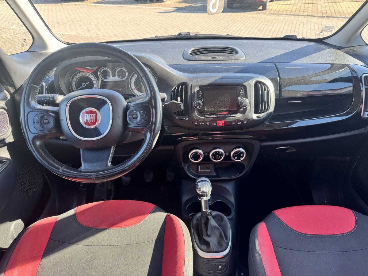 Fiat 500L Living 1.6 Multijet 105 CV Lounge (11)