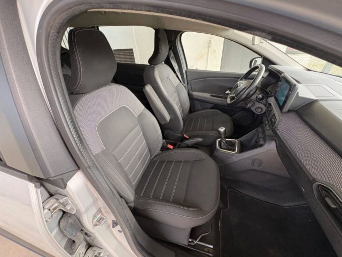 Dacia Jogger Jogger 1.0 TCe GPL 100 CV 7 posti Extreme (9)