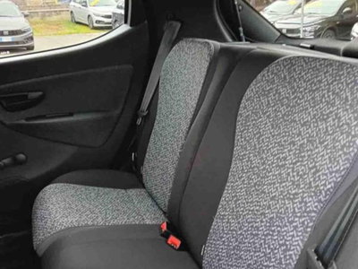 Lancia Ypsilon 1.0 FireFly 5 porte S&S Hybrid Silver Plus (13)
