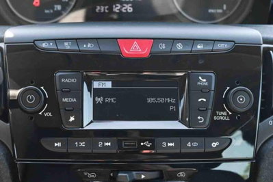 Lancia Ypsilon 1.0 FireFly 5 porte S&S Hybrid Silver Plus (16)
