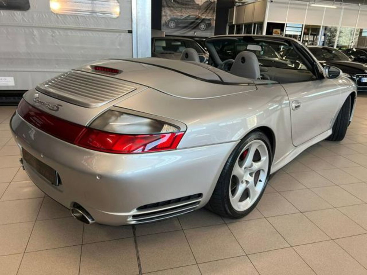 Porsche 911 Cabrio Carrera 4S cat (4)