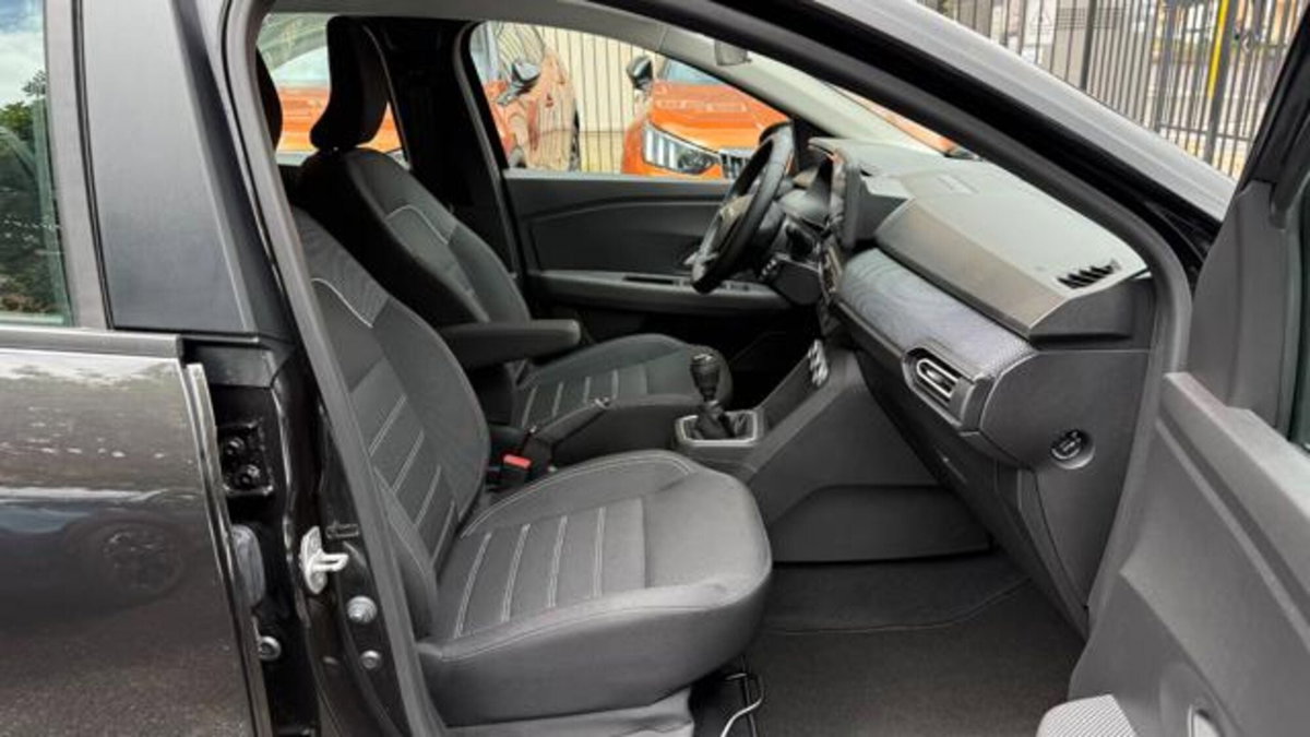 Dacia Sandero Streetway 1.0 TCe 90 CV Comfort (18)