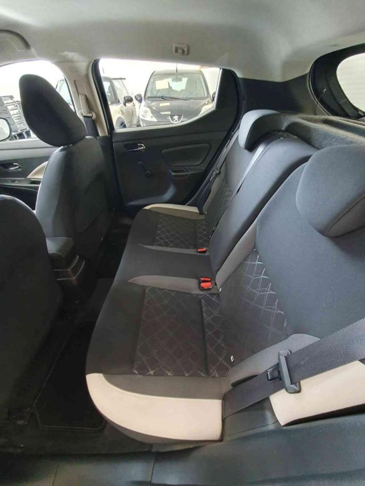 Nissan Micra 1.5 dCi 8V 5 porte Acenta (11)