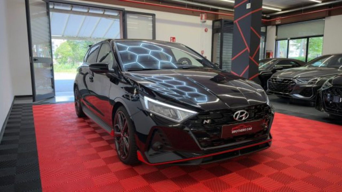 Hyundai i20 1.6 T-GDI MT N-Performance (2)