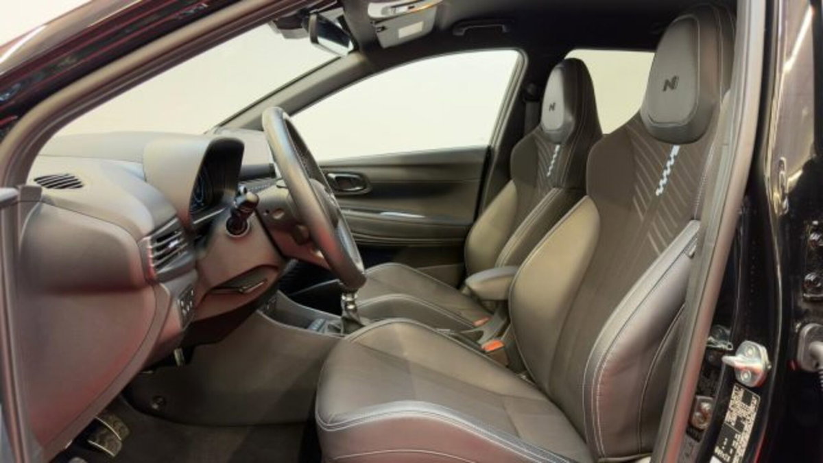 Hyundai i20 1.6 T-GDI MT N-Performance (8)
