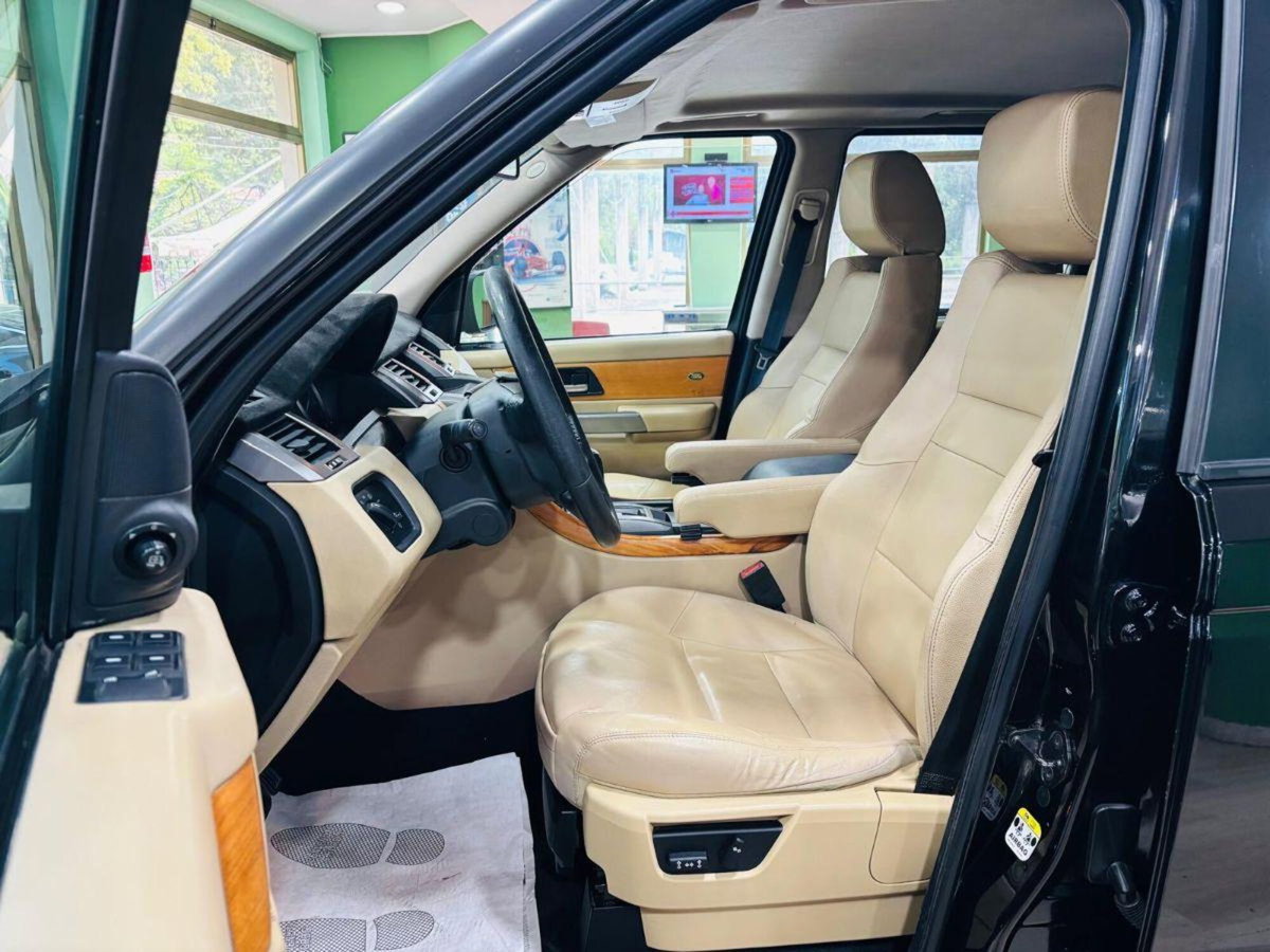 Land Rover Range Rover Sport 2.7 TDV6 SE (12)