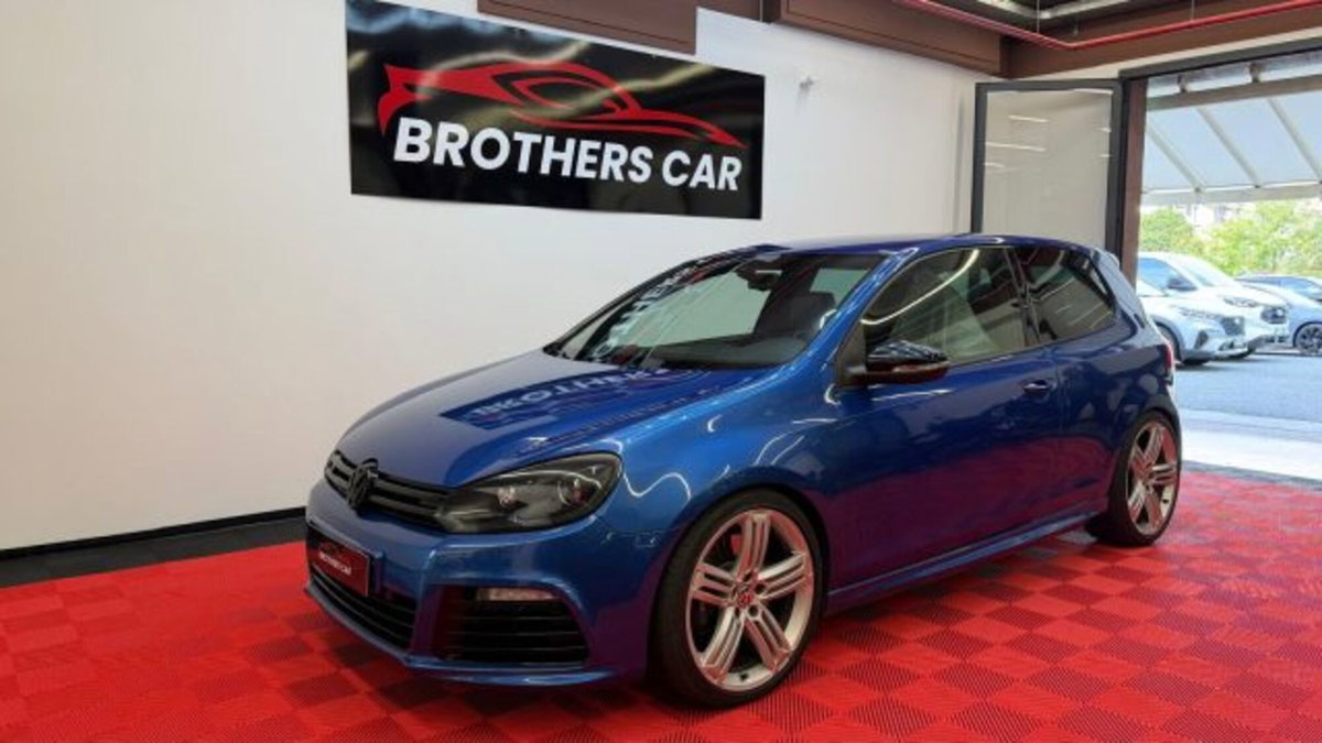 Volkswagen Golf 2.0 TSI 4mot. DSG 3p. R