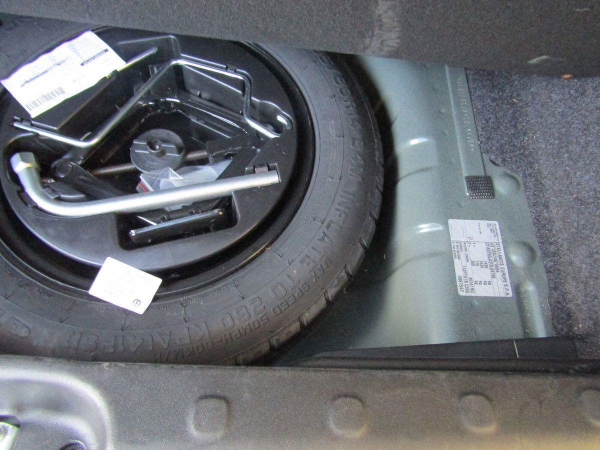 Fiat Panda 1.0 FireFly S&S Hybrid City Cross (14)