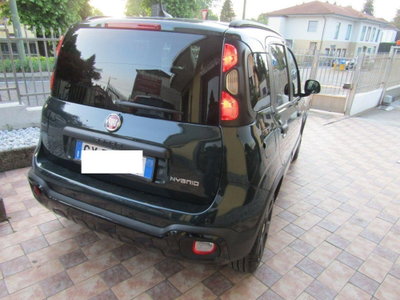 Fiat Panda 1.0 FireFly S&S Hybrid City Cross (3)