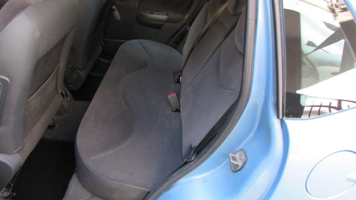 Citroen C3 1.4 HDi 70CV Elegance (11)
