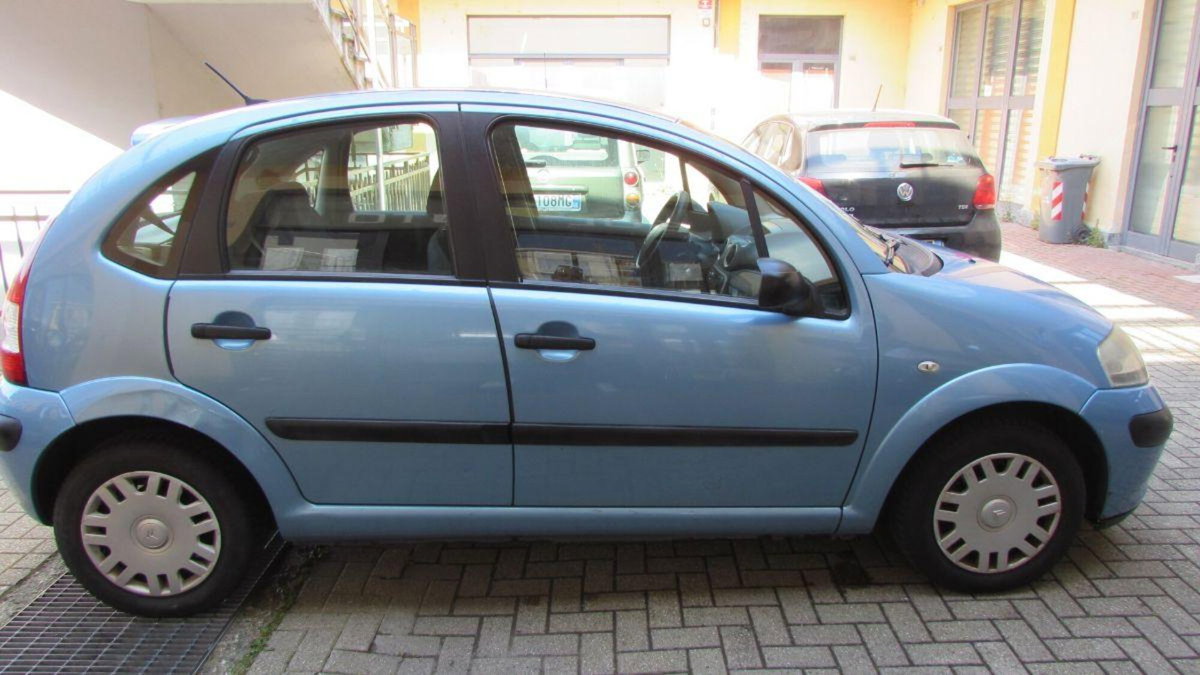 Citroen C3 1.4 HDi 70CV Elegance (6)