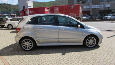 Mercedes-Benz Classe B 180 CDI Sport (6)