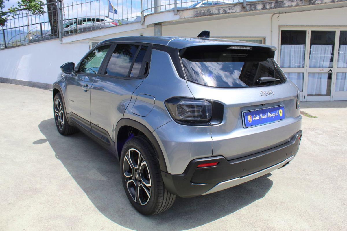 Jeep Avenger 1.2 turbo Summit fwd 100cv (7)