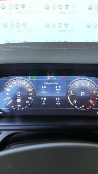 Land Rover Defender 90 3.0D I6 200 CV AWD Auto X-Dynamic HSE (9)