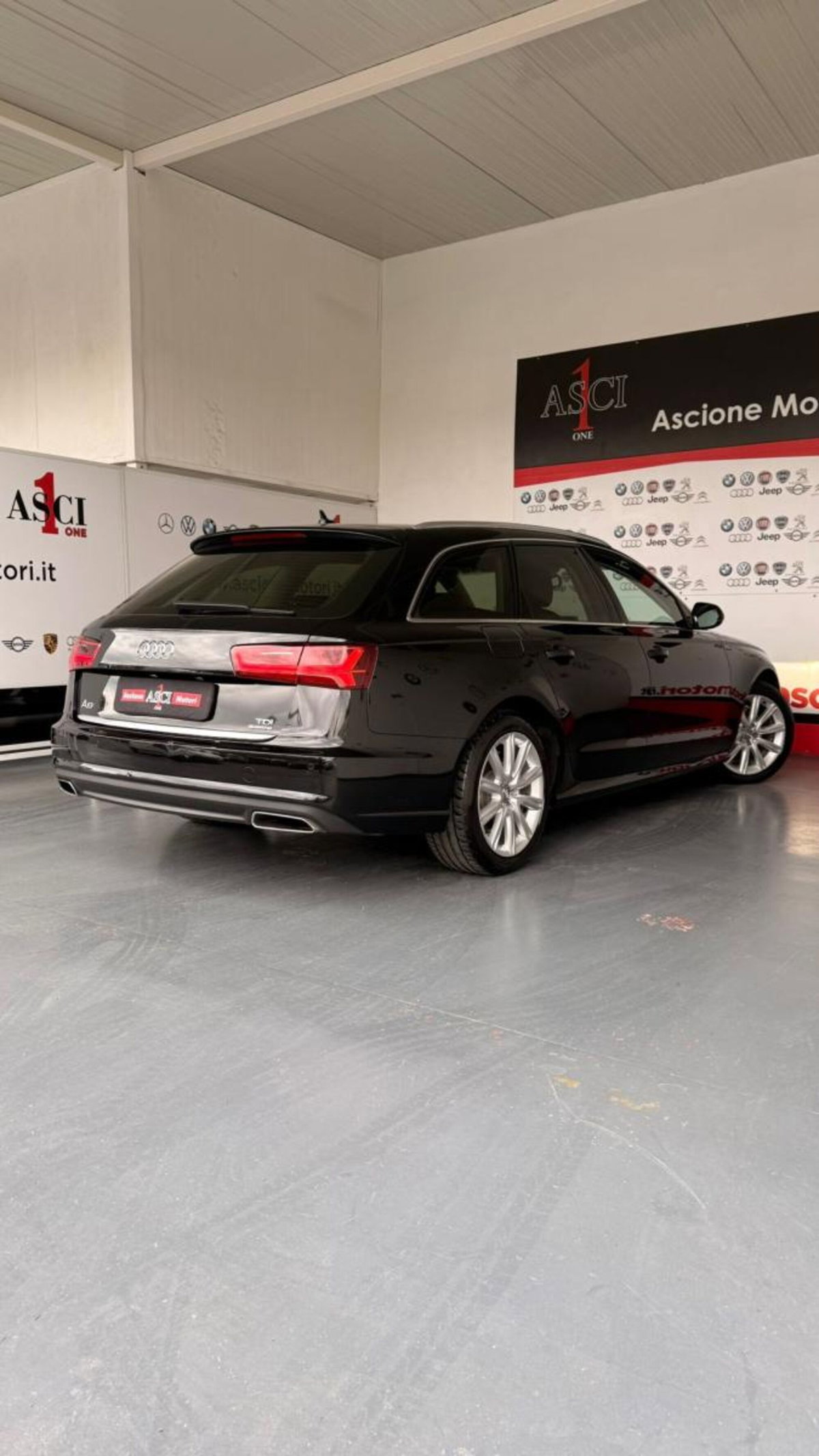 Audi A6 Avant 2.0 TDI 190 CV ultra S tronic Business (3)