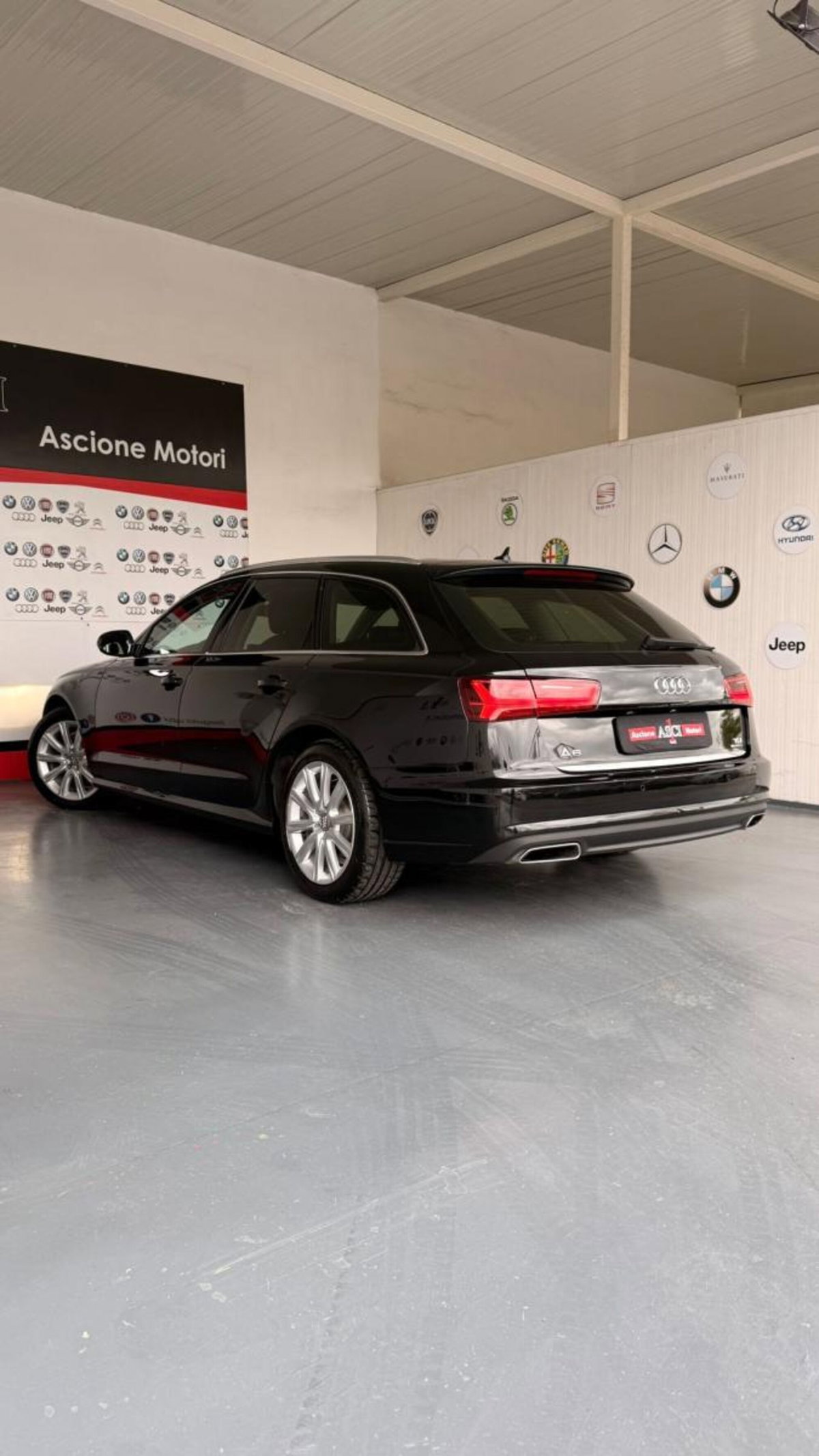 Audi A6 Avant 2.0 TDI 190 CV ultra S tronic Business (4)