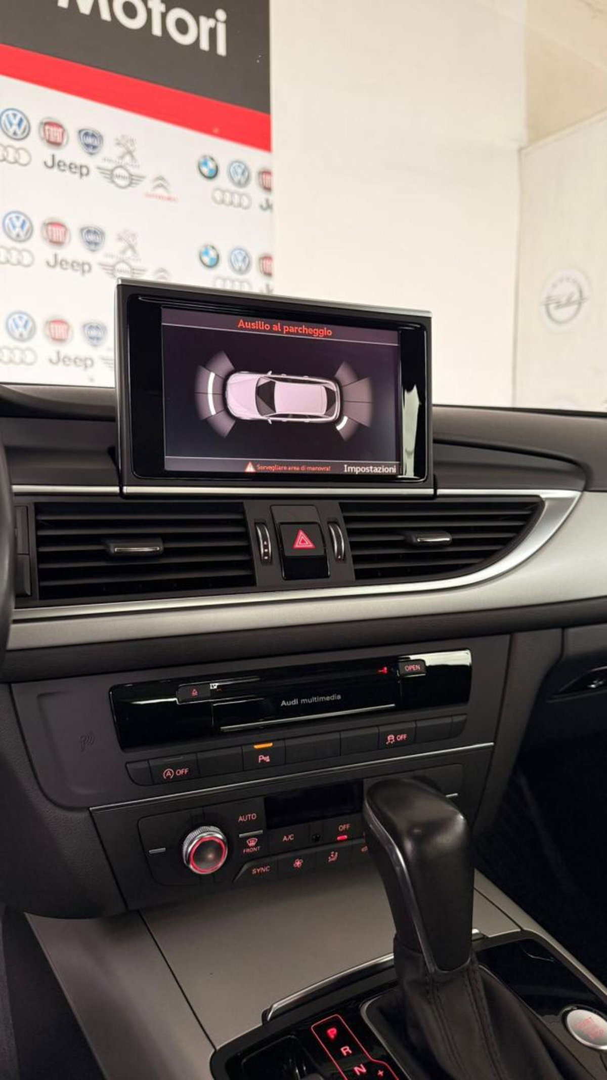 Audi A6 Avant 2.0 TDI 190 CV ultra S tronic Business (9)