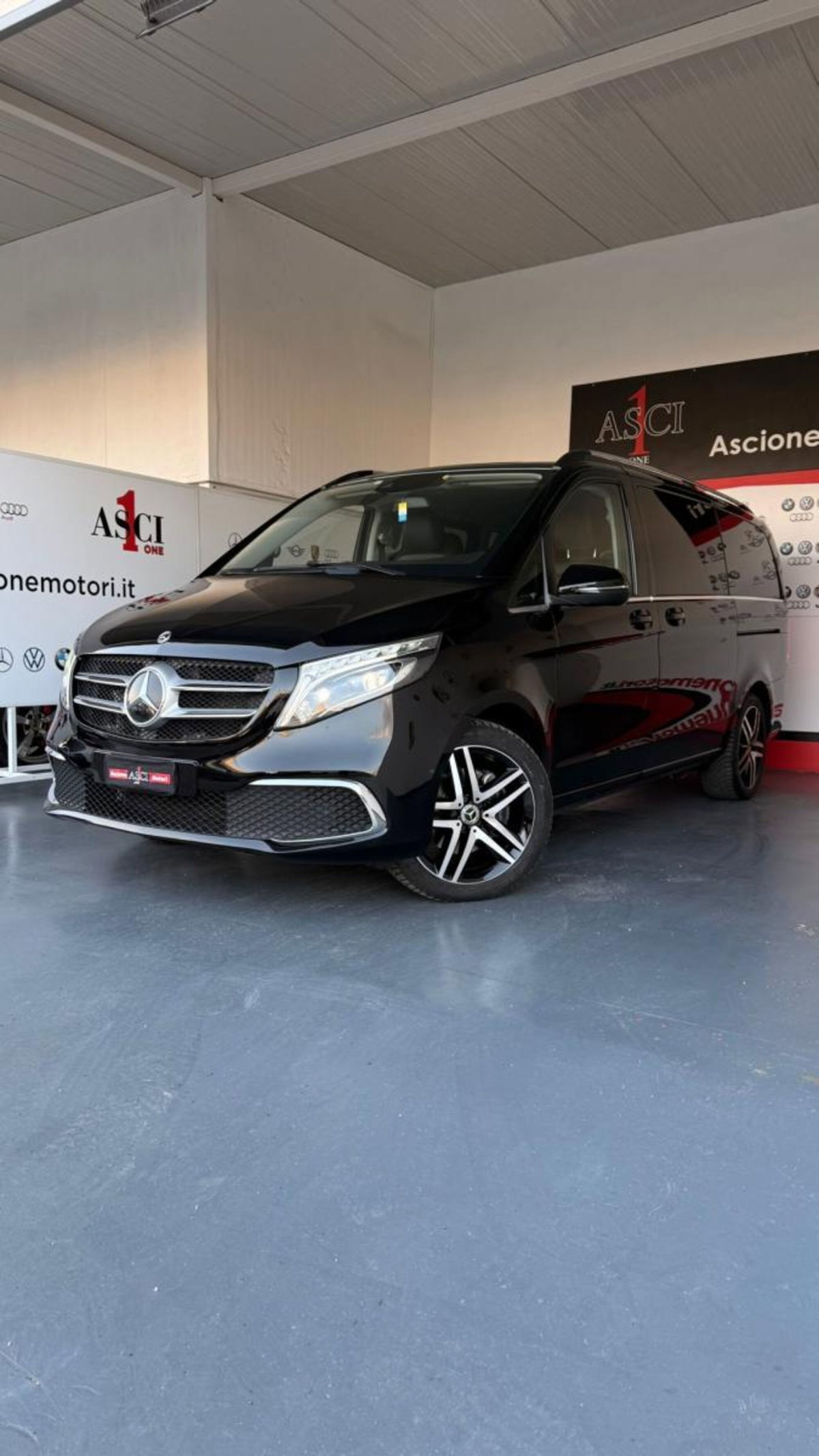 Mercedes-Benz Classe V 250 d Automatic Premium Business Compact (2)