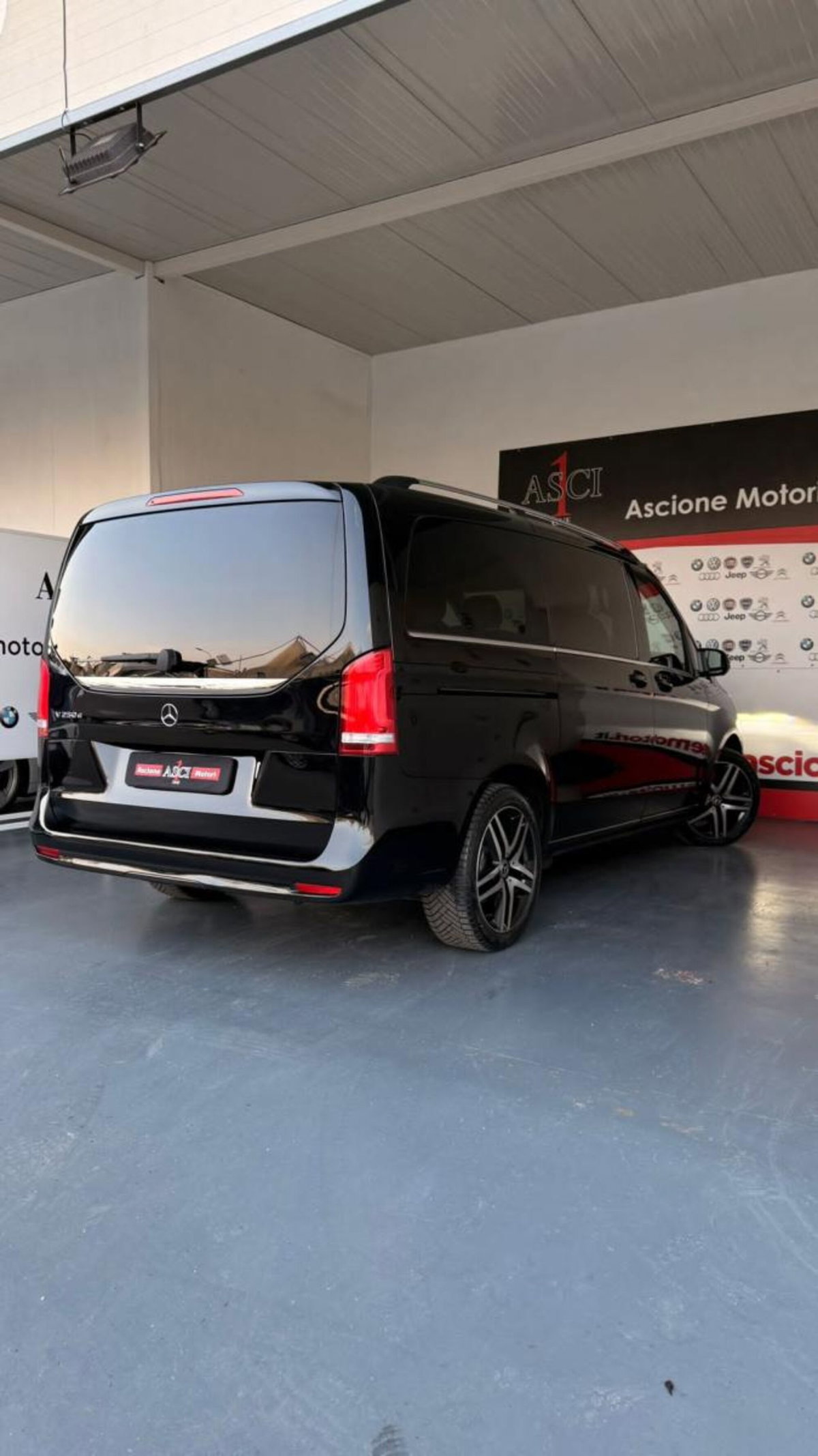 Mercedes-Benz Classe V 250 d Automatic Premium Business Compact (4)