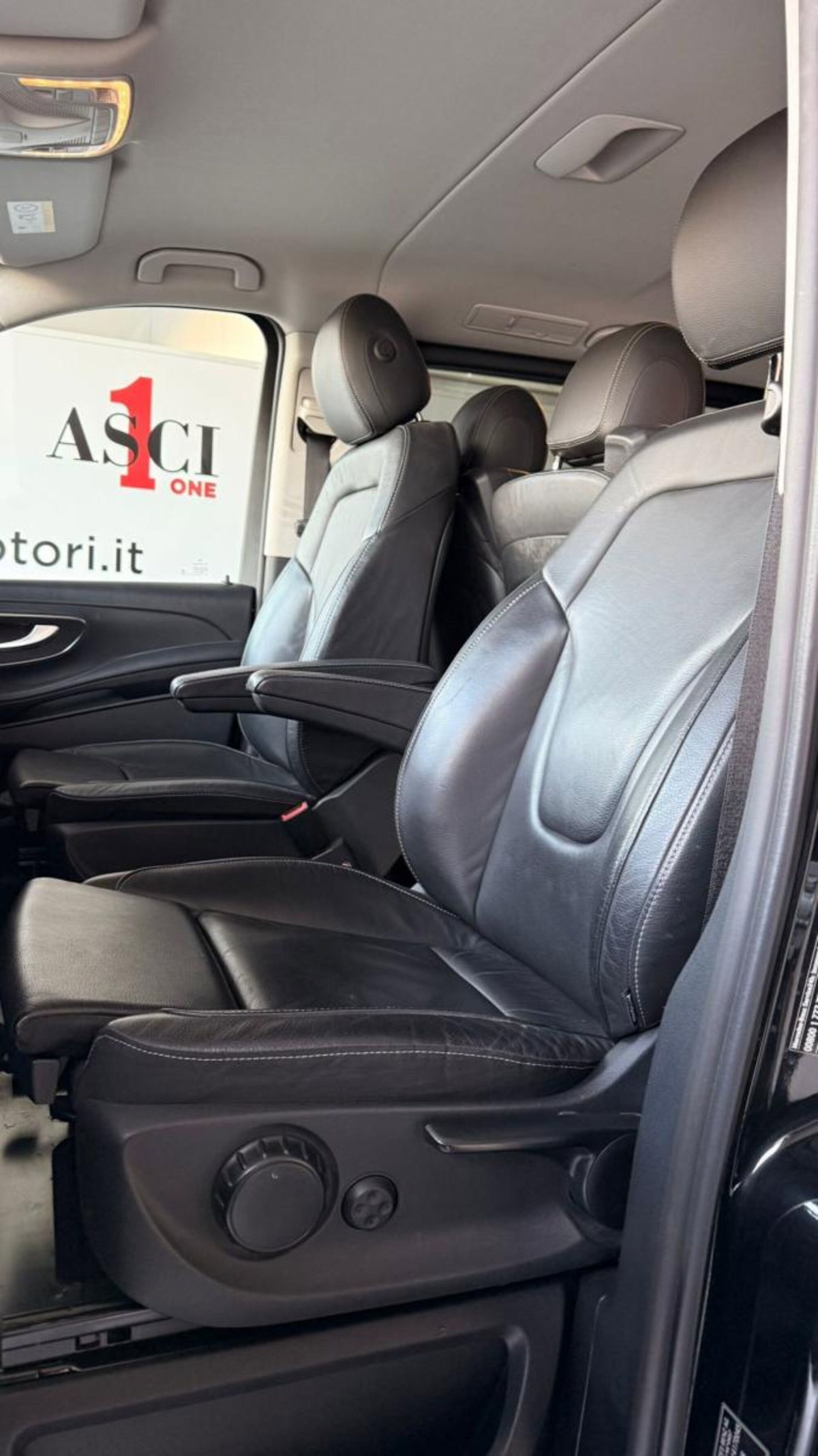 Mercedes-Benz Classe V 250 d Automatic Premium Business Compact (5)