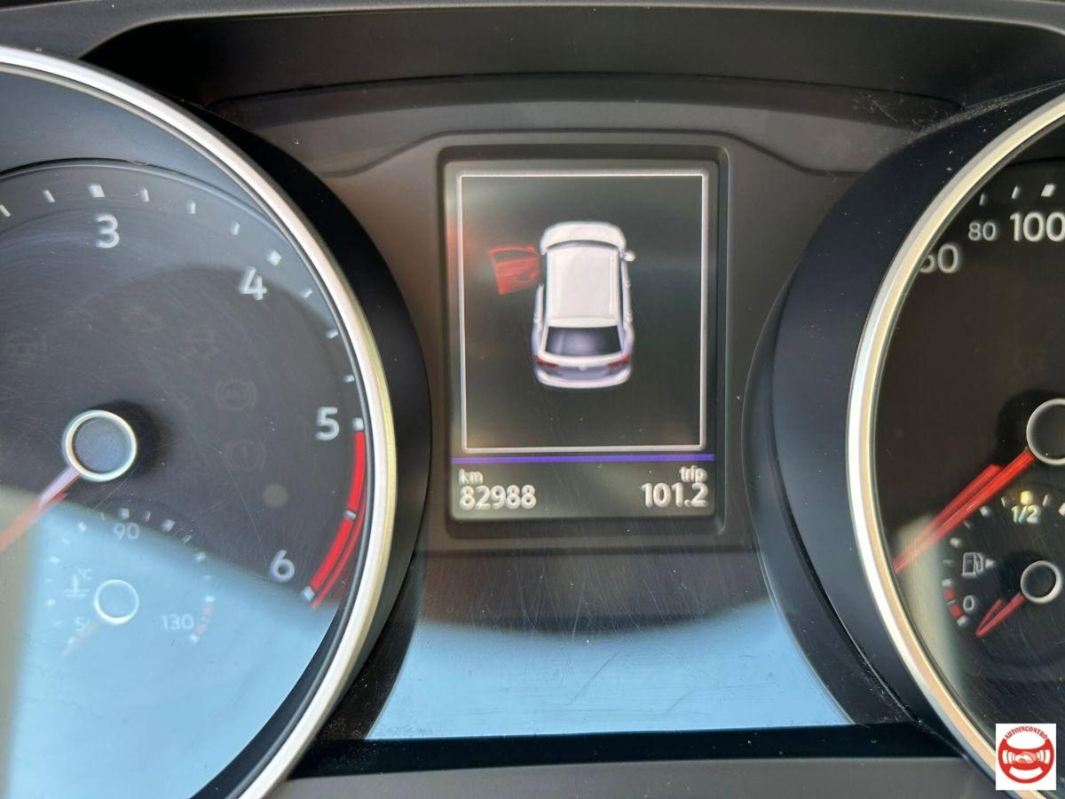 Volkswagen Tiguan 2.0 tdi Life 150cv dsg (12)