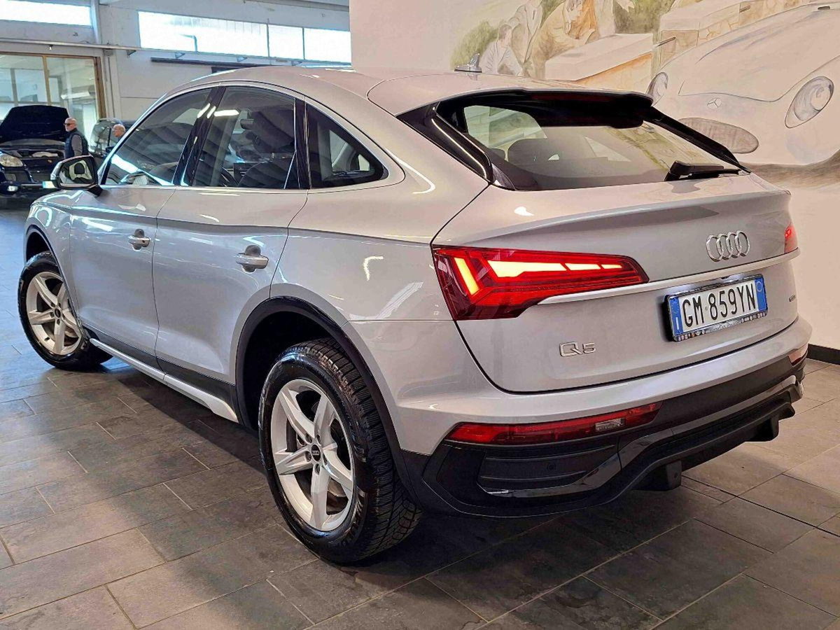 Audi Q5 Sportback Sportback 40 2.0 tdi mhev 12V quattro s-tronic (4)