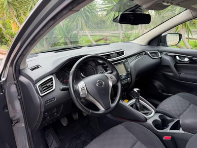 Nissan Qashqai 1.2 DIG-T Tekna (7)