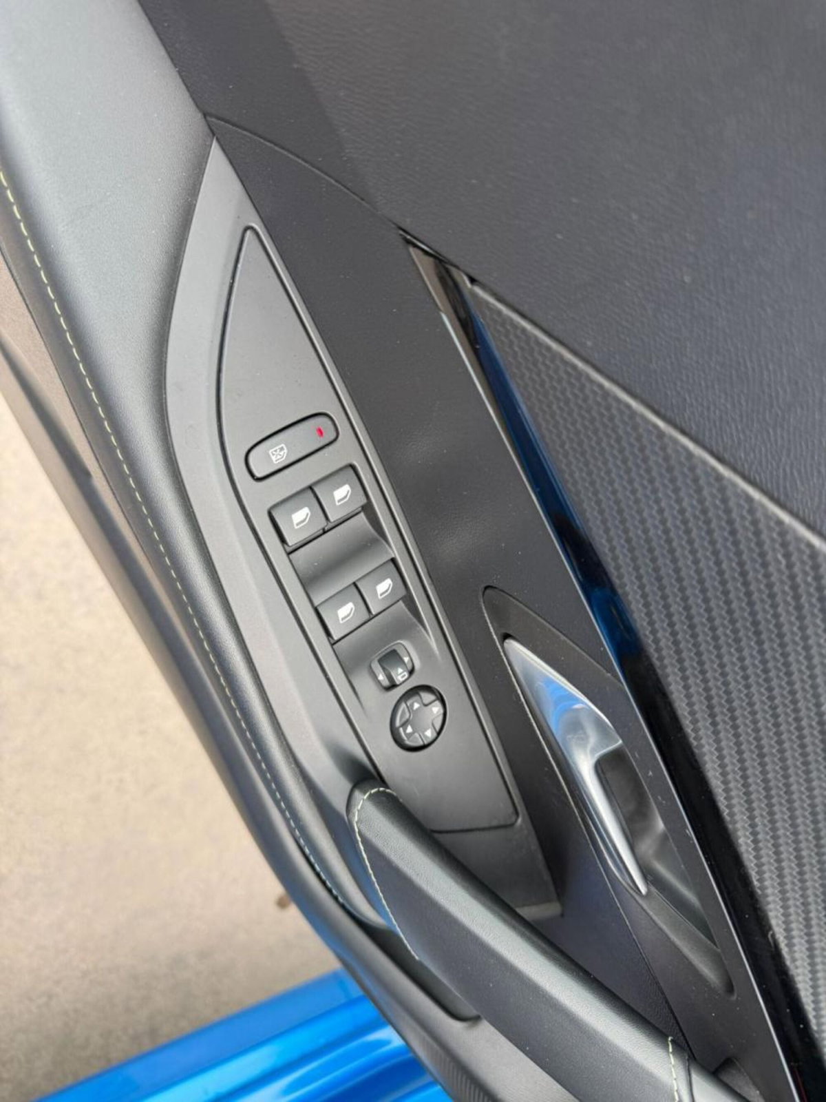 Peugeot 208 BlueHDi 100 Stop&Start 5 porte GT Line (11)