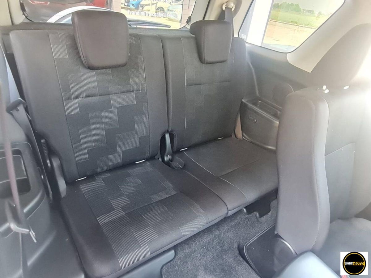 Suzuki Grand Vitara 1.9 DDiS 3 porte Offroad (14)