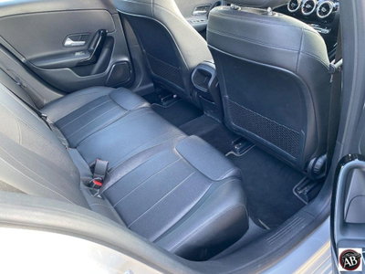 Mercedes-Benz Classe A Sedan 180 d Automatic 4p. Executive (18)