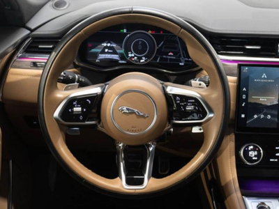 Jaguar F-Pace 2.0 PHEV 404 CV AWD aut. (14)
