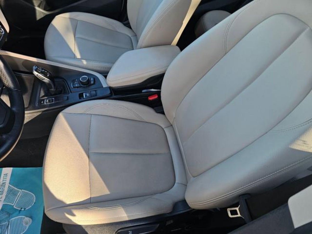 BMW X1 sDrive16d Advantage (9)
