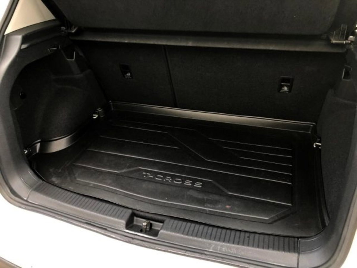 Volkswagen T-Cross 1.0 TSI Style BMT (15)
