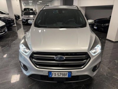 Ford Kuga 2.0 TDCI 150 CV S&S 4WD Powershift Titanium (11)