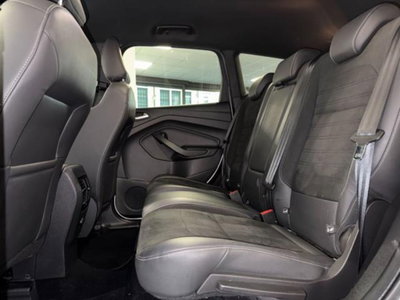 Ford Kuga 2.0 TDCI 150 CV S&S 4WD Powershift Titanium (12)
